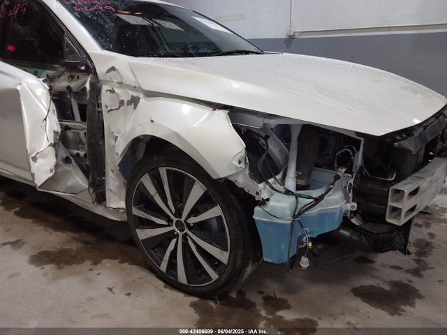 1N4AL4CV6KC259738 Nissan 2019