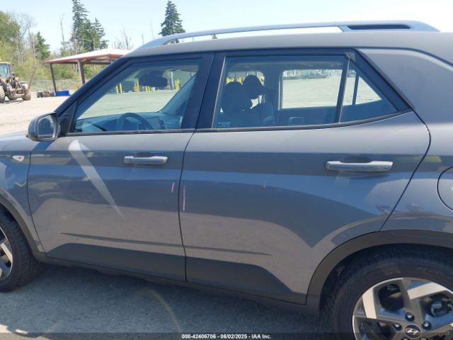 KMHRC8A34NU161274 Hyundai Venue Sel