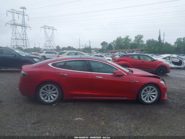 Tesla MODEL S 2018 5YJSA1E27JF247637 Image 13
