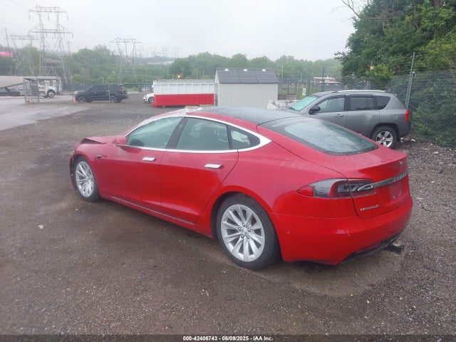 Tesla MODEL S 2018 5YJSA1E27JF247637 Image 3