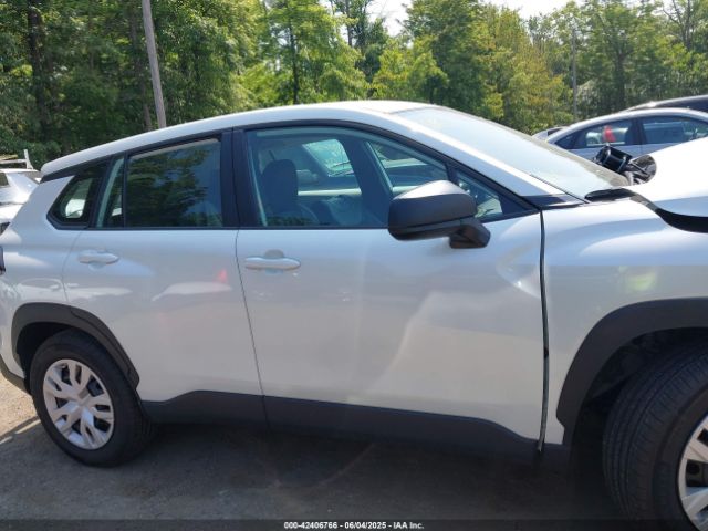 7MUAAAAG3RV093387 Toyota Corolla Cross L