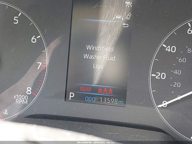 7MUAAAAG3RV093387 Toyota Corolla Cross L