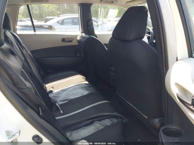 7MUAAAAG3RV093387 Toyota Corolla Cross L