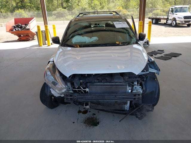 3N1CP5CU8JL524055 Nissan KICKS SV