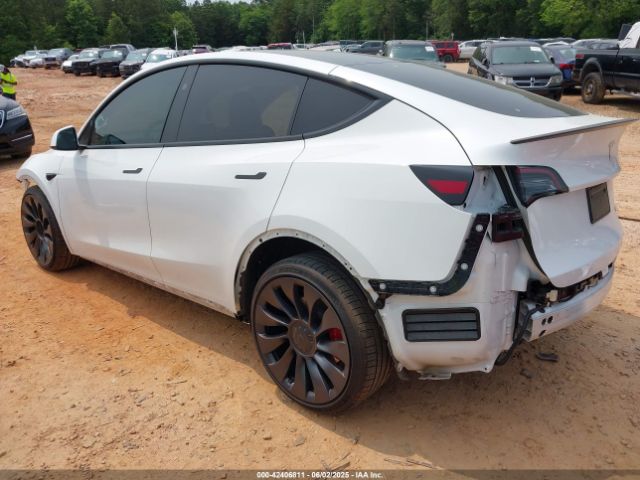2023 TESLA MODEL Y 7SAYGDEF3PF800681 Photo 2