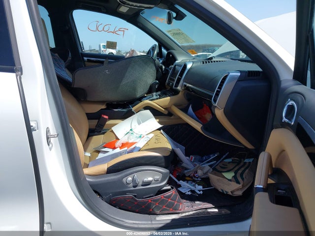 Porsche Cayenne 2016 WP1AA2A22GKA37187 Image 5