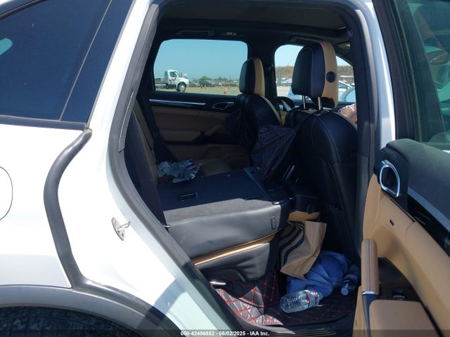 Porsche Cayenne 2016 WP1AA2A22GKA37187 Image 8