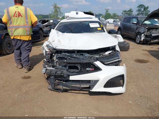 19UUB7F03NA001688 Acura Tlx Type S