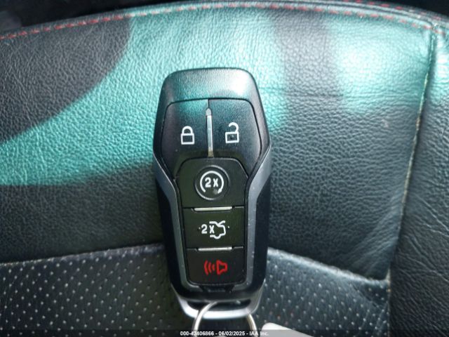 1FM5K8GT8GGA33453 Ford EXPLORER SPORT