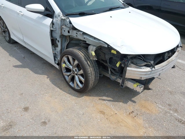 Chrysler 2015 2015 1C3CCCBB1FN566088 Image 13