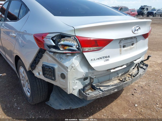 Hyundai Elantra 2017 5NPD74LF1HH203921 Image 18