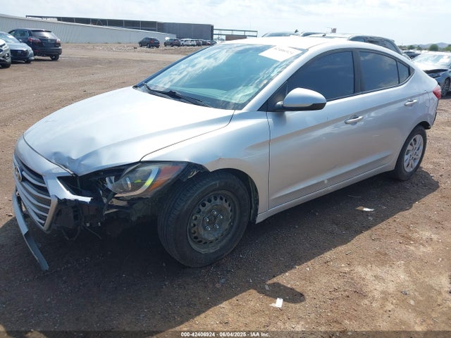 Hyundai Elantra 2017 5NPD74LF1HH203921 Image 2