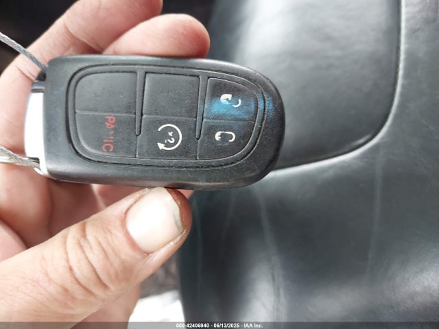 1C4PJMDB8HW561294 Jeep 2017