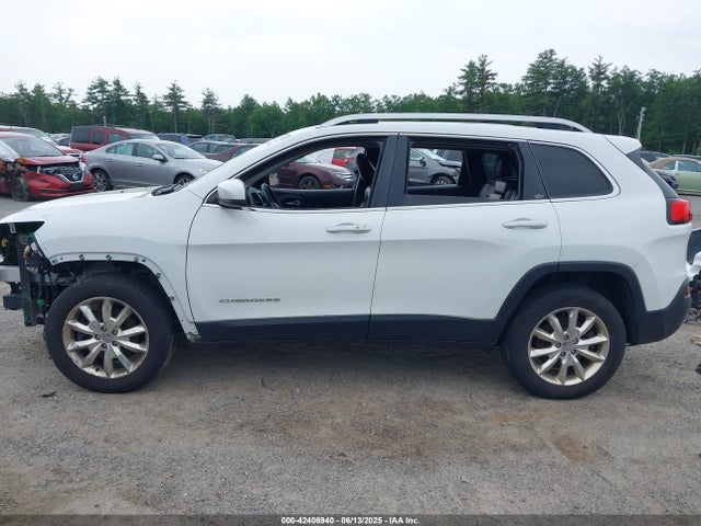 1C4PJMDB8HW561294 Jeep 2017