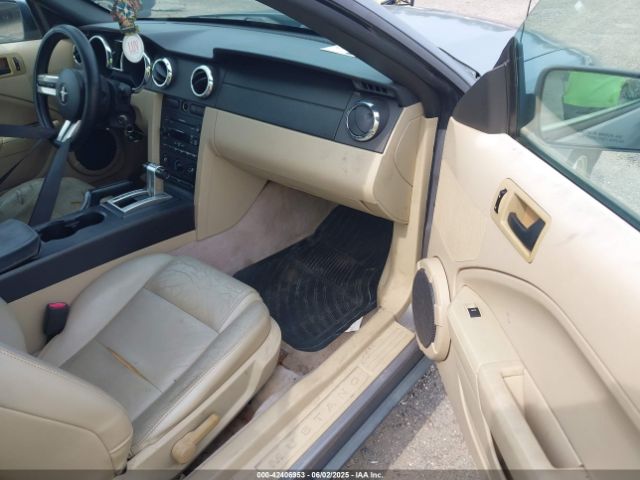 2007 FORD MUSTANG 1ZVFT84N675260614 Photo 4