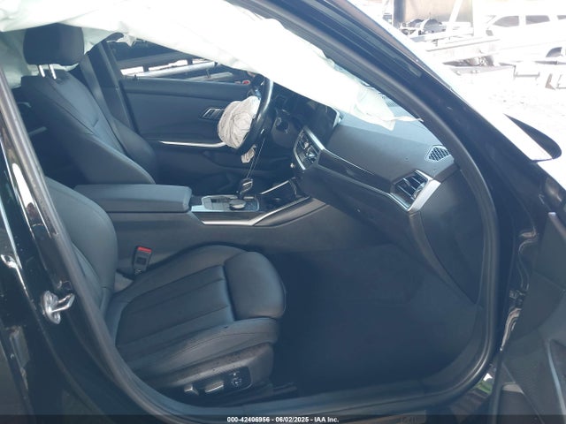 3MW5R7J08L8B37018 BMW 2020