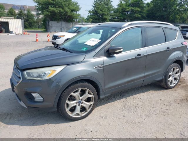 1FMCU0J97HUB64604 Ford Escape Titanium