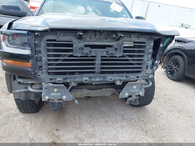 3GCUKREC4HG322943 Chevrolet l83 - sidi: spark ignited direct injection, vvt: variable valve timing, afm, e85 max, alum