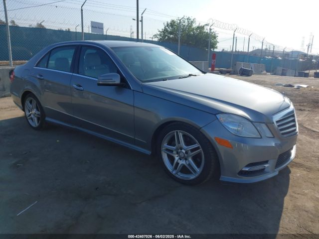 2013 MERCEDES-BENZ E 350 WDDHF5KB0DA745639