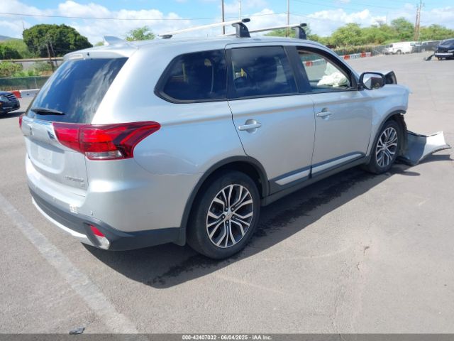 2018 MITSUBISHI OUTLANDER JA4AD3A34JZ016163 Photo 3