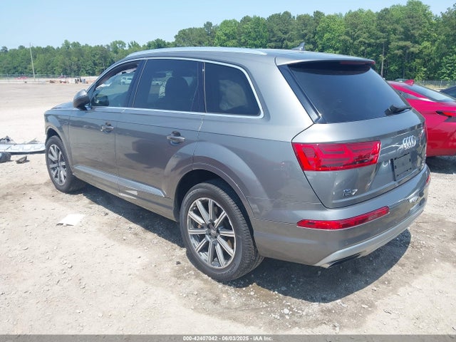 2017 AUDI Q7 WA1LAAF70HD023216 Photo 2