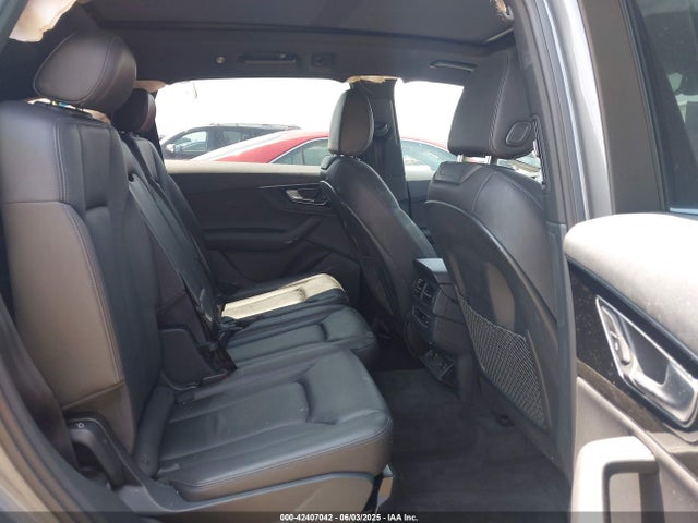 2017 AUDI Q7 WA1LAAF70HD023216 Photo 7