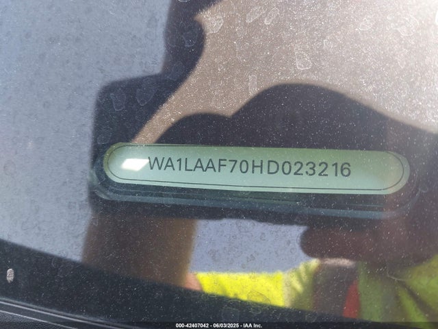 2017 AUDI Q7 WA1LAAF70HD023216 Photo 8