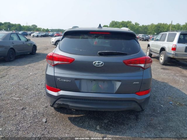 KM8J3CA41JU679992 Hyundai TUCSON SEL