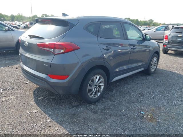 KM8J3CA41JU679992 Hyundai TUCSON SEL