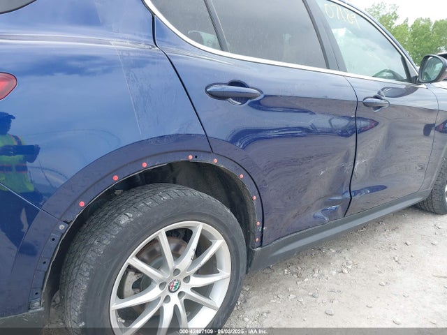 Alfa Romeo 2018 2018 ZASFAKBN2J7B60649 Image 17