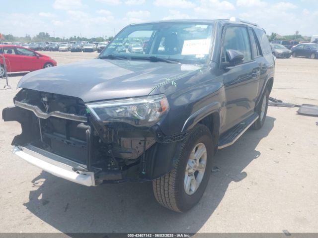 2018 TOYOTA 4RUNNER JTEBU5JR7J5500762 Photo 1