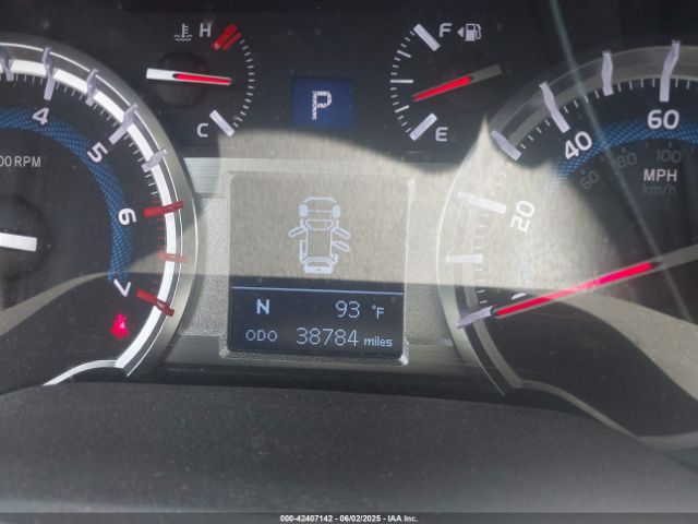 2018 TOYOTA 4RUNNER JTEBU5JR7J5500762 Photo 6