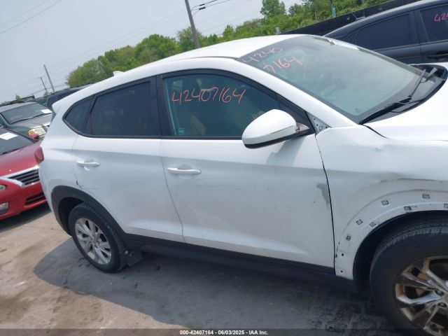 KM8J23A40KU950433 Hyundai TUCSON SE