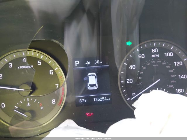 KM8J23A40KU950433 Hyundai TUCSON SE