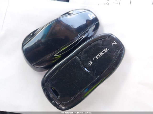 5YJSA1E28MF421655 Tesla 2021