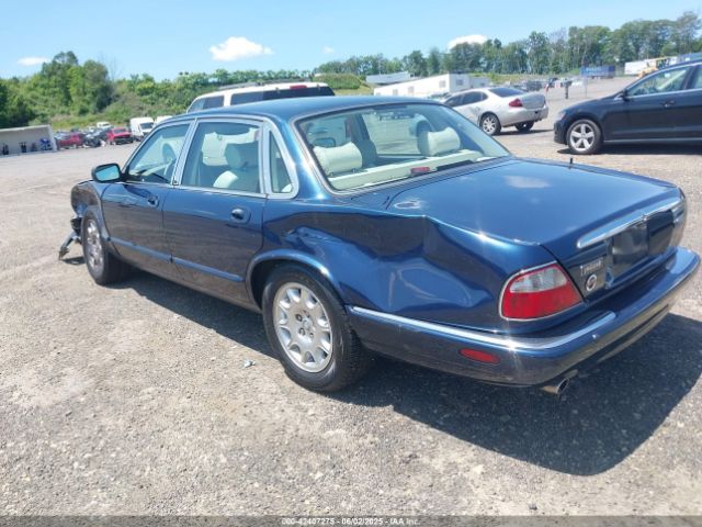 2000 JAGUAR XJ8 SAJDA14C6YLF15351 Photo 2