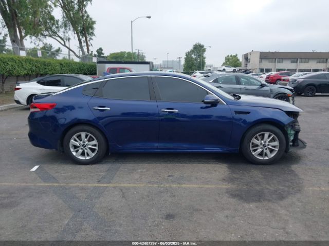 5XXGT4L32HG142220 KIA Optima Lx