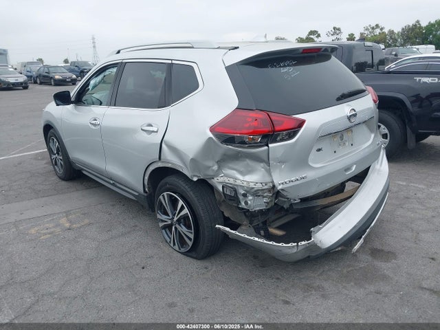 5N1AT2MV5JC732522 Nissan Rogue Sl