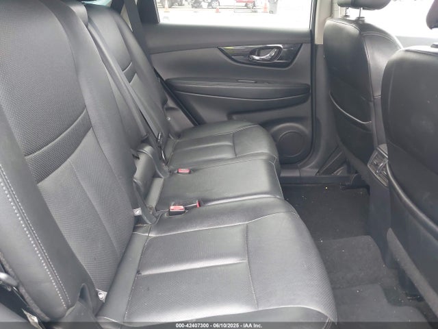 5N1AT2MV5JC732522 Nissan Rogue Sl
