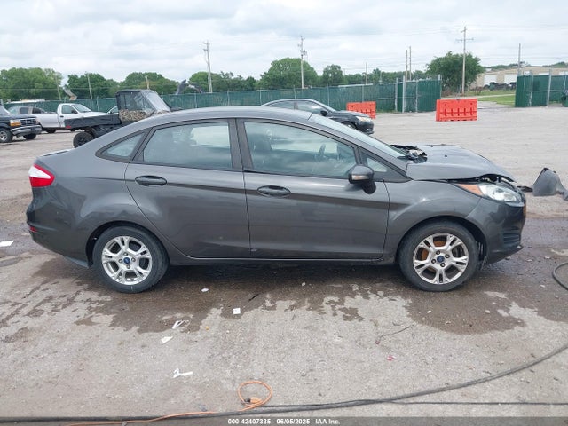 3FADP4BJ4FM114752 Ford 2015