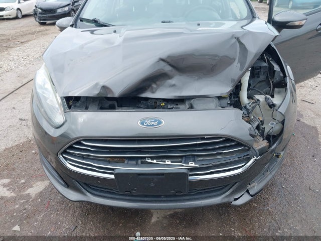 3FADP4BJ4FM114752 Ford 2015
