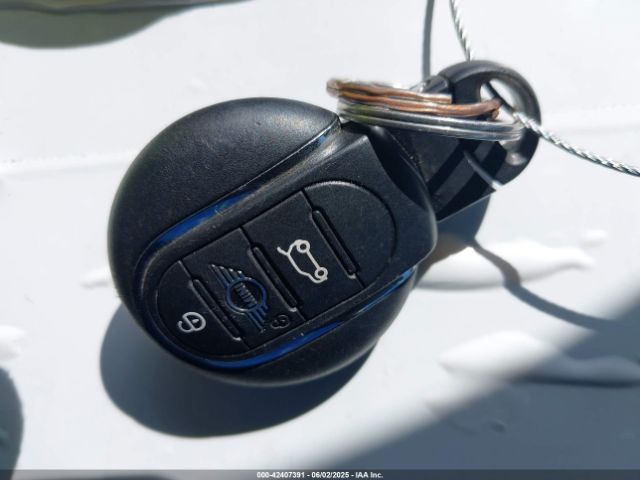 WMWLN5C3XH2E33682 Mini Clubman