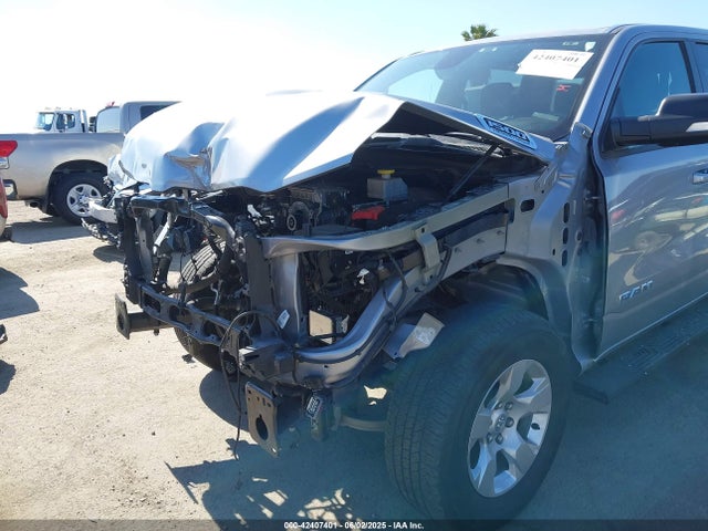 RAM 1500 2022 1C6RREFT3NN464154 Image 6