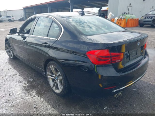 2018 BMW 330I WBA8B9C59JEE82061 Photo 2