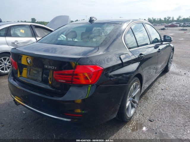 2018 BMW 330I WBA8B9C59JEE82061 Photo 3
