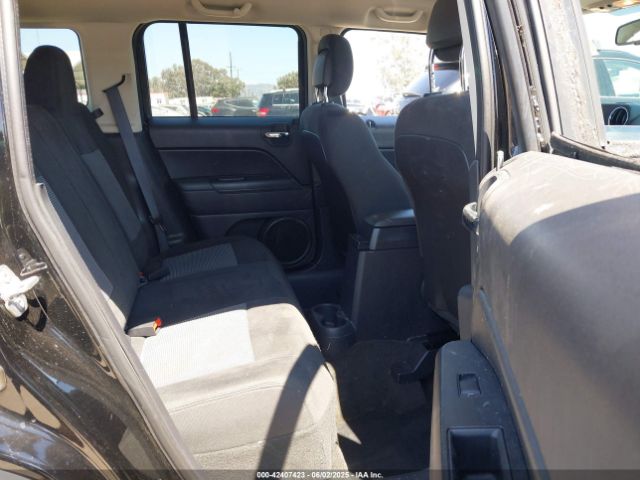 1C4NJPBA3HD122731 Jeep Patriot Sport Fwd