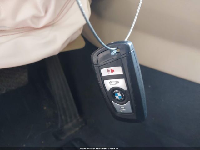 2016 BMW X3 5UXWX9C55G0D84239 Photo 10