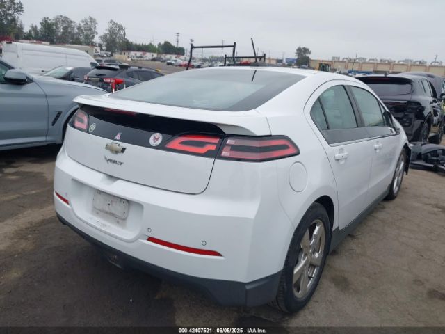 1G1RB6E47FU122204 Chevrolet luu - ffv, e-flex, fam 0