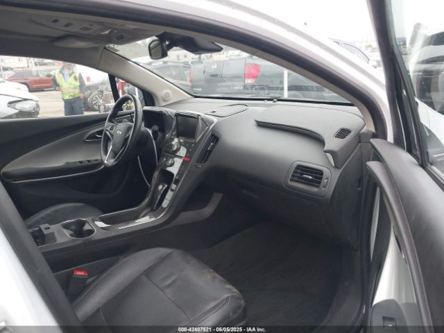 1G1RB6E47FU122204 Chevrolet luu - ffv, e-flex, fam 0