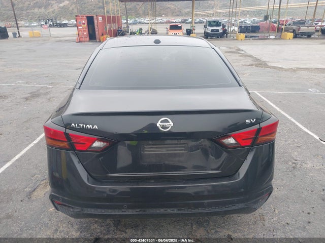 Nissan 2022 2022 1N4BL4DV8NN331938 Image 16